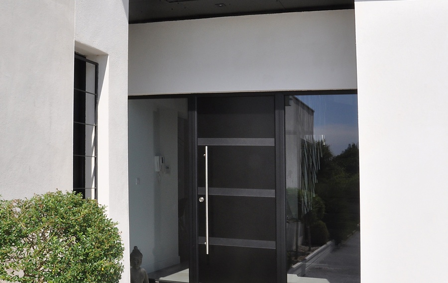 Notre gamme de portes d'entrée en ALU CLASSIQUE et CONTEMPORAINE à ETAMPES